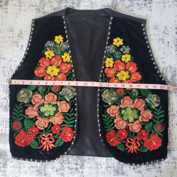 Floral Red Green Bohemian Boho Embroidered Lined Vest with metal stud buttons - Picture 9 of 14